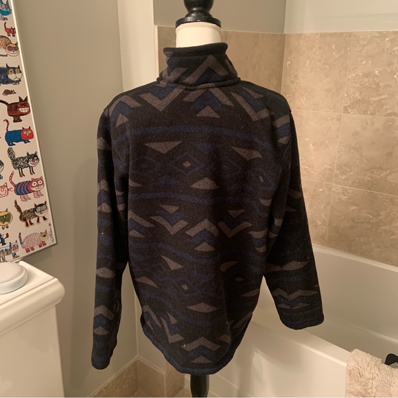 The North Face Gordon Lyons Novelty Quarter-Zip Sweatshirt - Picture 8 of 11